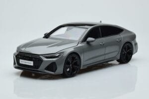 Audi RS7 C8 Sportback Sivý Kengfai 1:18
