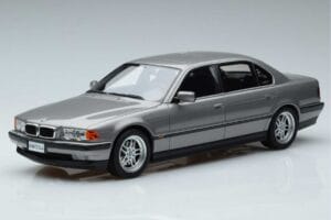 BMW Rad 7 E38 750iL Otto 1:18