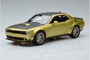 Dodge Challenger R/T Scat Pack Widebody 50. Výročie GT Spirit 1:18