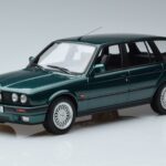BMW BMW 325i E30 Touring Zelený Metalický Norev 1:18 1:18 Kov