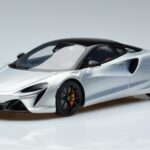McLaren McLaren Artura Kupé Strieborný GT Spirit 1:18 1:18 Živica