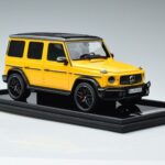 Mercedes Mercedes AMG G63 W463 Žltý MotorHelix 1:18 1:18 Živica