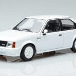 Opel Opel Kadett D GTE Hatchback Biely MCG 1:18 1:18 Kov