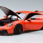 Porsche Porsche 911 992 GT3 Coupe Oranžový Norev 1:18 1:18 Kov