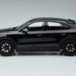 Porsche Porsche Cayenne S Coupe Minichamps 1:18 1:18 Kov