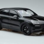 Porsche Porsche Cayenne S Coupe Minichamps 1:18 1:18 Kov