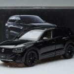 Volkswagen Volkswagen Touareg CR Čierny FAW 1:18 1:18 Kov