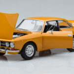 Alfa Romeo 1750 GTV Žltý Norev 1:18 - image 2 of 7