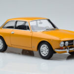 Alfa Romeo 1750 GTV Žltý Norev 1:18 - image 5 of 7