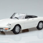 Alfa Romeo 2000 Spider Biely Norev 1:18