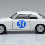 Alfa Romeo Giulietta SV #34 Targa Florio 1960 Kyosho 1:18 - image 4 of 9