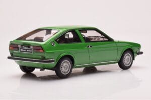 Alfa Romeo Alfasud Sprint Zelený Otto 1:18 OT1043 Živica – obrázok 2 z 6