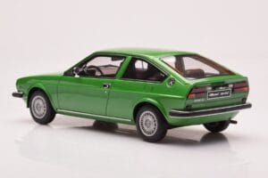 Alfa Romeo Alfasud Sprint Zelený Otto 1:18 OT1043 Živica – obrázok 5 z 6