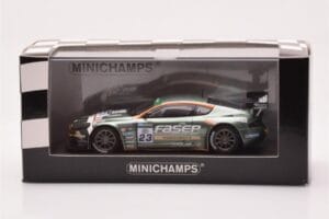 Aston Martin DBRS9 BMS Scuderia Italia #23 Zani / Mugelli FIA GT3 European Championship Spa 2006 Minichamps 1:43 400061323 Ko – obrázok 4 z 4