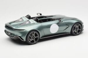 Aston Martin V12 Speedster Zelený Metallic GT Spirit 1:18 GT906 Živica – obrázok 2 z 6