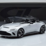 Aston Martin V12 Speedster Strieborný GT Spirit 1:18 - image 6 of 6