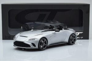 Aston Martin V12 Speedster Strieborný GT Spirit 1:18 GT430 Živica – obrázok 6 z 6