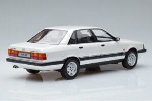 Audi 200 Quattro C3 Biely Otto 1:18 OT408 Živica – obrázok 2 z 6