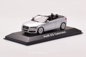 Audi A3 8P Kabriolet Strieborný Minichamps 1:43 5010803323 Kov – obrázok 2 z 4