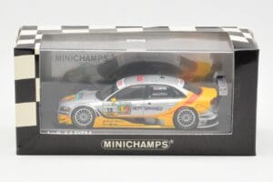 Audi A4 B7 DTM Team Audi Sport Phoenix #15 O. Jarvis DTM 2008 Minichamps 1:43 400081715 Kov – obrázok 4 z 4