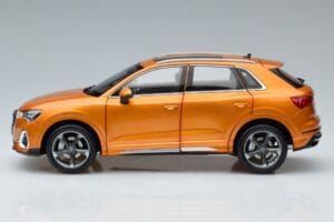 Audi Q3 F3 Oranžový FAW 1:18 05730Q32019 Kov – obrázok 4 z 7