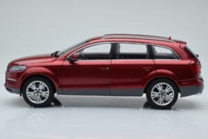 Audi Q7 4L Granátový Červený Kyosho 1:18 09222R Kov – obrázok 4 z 8