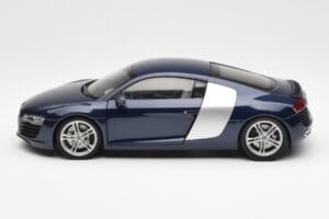 Audi R8 4.2 FSI V8 Modrý Kyosho 1:18 09213BL Kov – obrázok 4 z 8