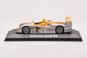 Audi R8 Infineon #2 Winner ALMS Petit Le Mans 2002 Minichamps 1:43 400021382