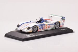 Audi R8 #2 E. Pirro / F. Biela / A. McNish 12 Hours of Sebring 2nd Place 2005 Minichamps 1:43 400051302 Kov – obrázok 2 z 4