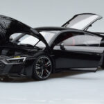 Audi R8 Performance Čierny Kengfai 1:18 - image 2 of 10