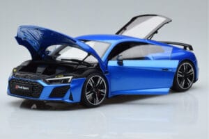 Audi R8 Performance Modrý Kengfai 1:18 VAKF-0355 Kov – obrázok 2 z 10