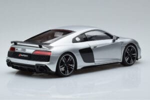 Audi R8 Performance Strieborný Kengfai 1:18 VAKF-0354 Kov – obrázok 3 z 10