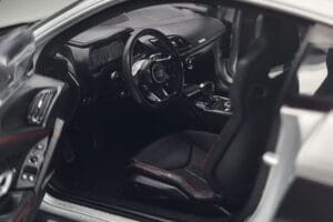 Audi R8 Performance Strieborný Kengfai 1:18 VAKF-0354 Kov – obrázok 8 z 10