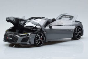 Audi R8 Spyder Performance Nardo Šedý Kengfai 1:18 VAKF-0352 Kov – obrázok 2 z 11