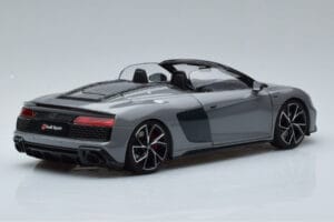 Audi R8 Spyder Performance Nardo Šedý Kengfai 1:18 VAKF-0352 Kov – obrázok 3 z 11
