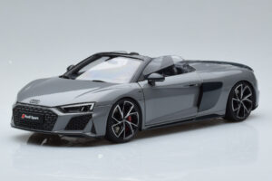 Audi R8 Spyder Performance Nardo Šedý Kengfai 1:18