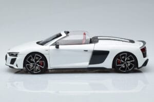 Audi R8 Spyder Performance Biely Kengfai 1:18 VAKF-0351 Kov – obrázok 6 z 11