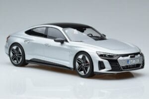 Audi RS e-tron GT Strieborný Norev 1:18 188381 Kov – obrázok 4 z 6