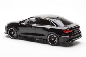 Audi RS3 8Y Sedan Čierny MCG 1:18 MCG18450 Kov – obrázok 5 z 6