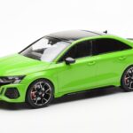 Audi RS3 8Y Sedan Zelený MCG 1:18