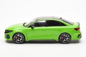 Audi RS3 8Y Sedan Zelený MCG 1:18 MCG18449 Kov – obrázok 3 z 6