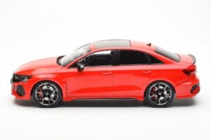 Audi RS3 8Y Sedan Červený MCG 1:18 MCG18451 Kov – obrázok 3 z 6