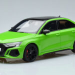 Audi RS3 8Y Sedan Zelený GT Spirit 1:18