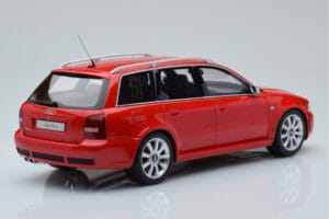 Audi RS4 B5 Avant Červený Otto 1:18 OT1026B Živica – obrázok 2 z 6