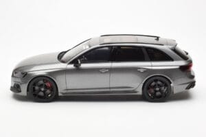 Audi RS4 B9 Avant Competition Daytona Šedý GT Spirit 1:18 GT456 Živica – obrázok 3 z 6