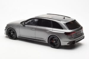 Audi RS4 B9 Avant Competition Daytona Šedý GT Spirit 1:18 GT456 Živica – obrázok 5 z 6