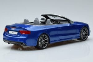Audi RS5 B8 Kabriolet Modrý GT Spirit 1:18 ZM053 Živica – obrázok 2 z 6