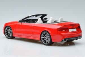 Audi RS5 B8 Kabriolet Červený GT Spirit 1:18 GT724 Živica – obrázok 4 z 5