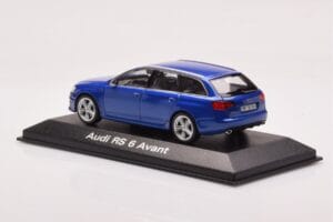 Audi RS6 C6 Sepang Modrý Minichamps 1:43 5010710223 Kov – obrázok 3 z 4