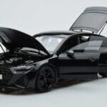 Audi RS7 C8 Sportback Tmavý Kengfai 1:18 VAKF 0331 Živica - image 2 of 7